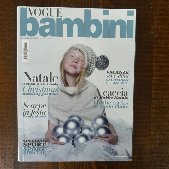 Magazine Vogue Italia Bambini 225 November / December 2011 kid Children - Picture 1 of 1